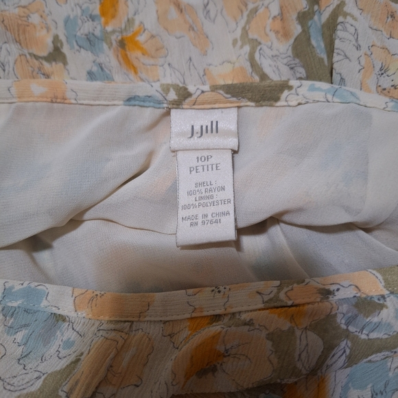 J. Jill Skirt Size 10P Petite Romantic Swishy Hem Full Pastel Floral Midi - Picture 3 of 5